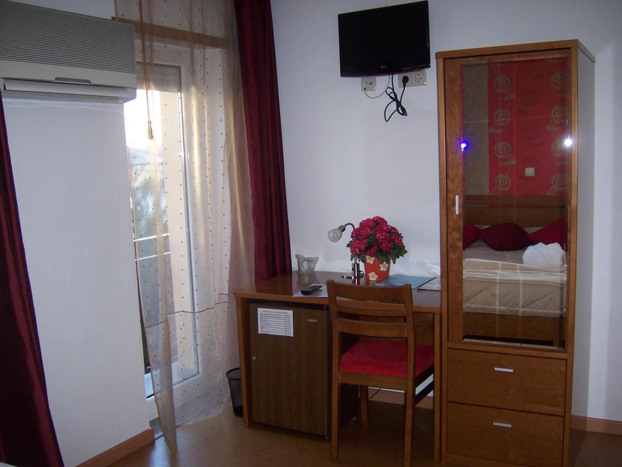 Hotel Santa Apolonia Bragança Buitenkant foto